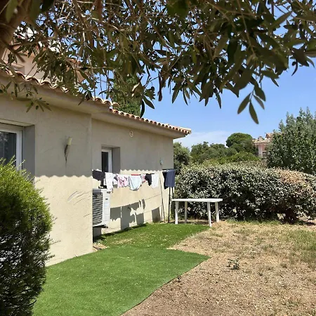 Vardiola I Vue Et A Pieds Villa *