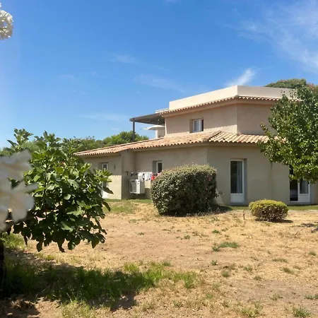 Vardiola I Vue Et A Pieds Villa